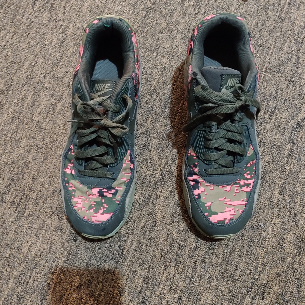 Nike Women's Sneakers - Pink and Green Camo